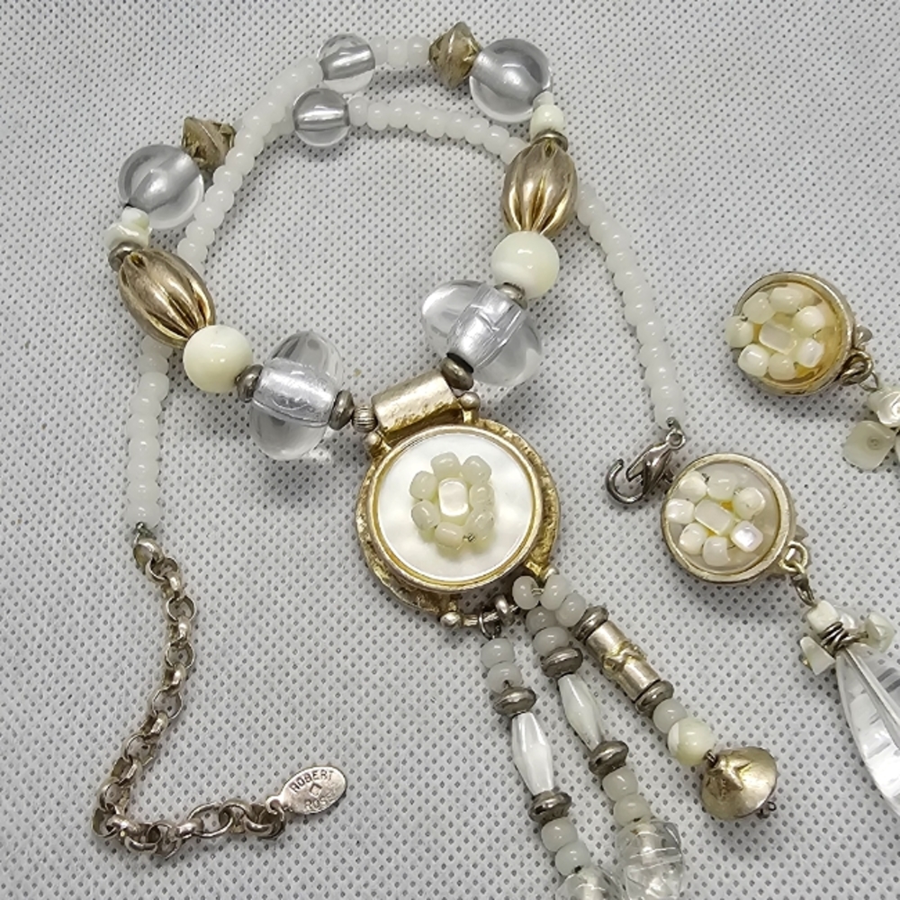 Vintage Robert Rose Mother of Pearl Necklace and Clip Earrings Set